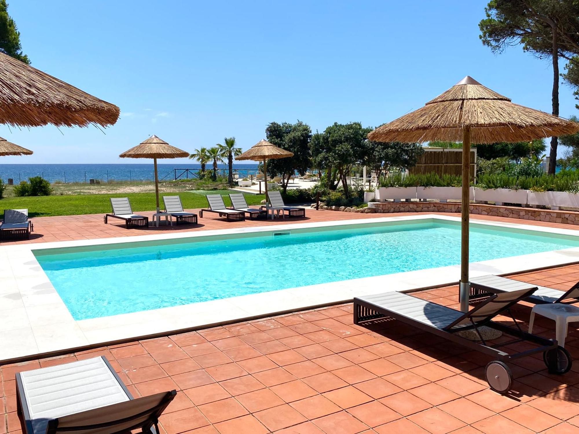 Hotel Mare Pineta Санта-Маргерита-ди-Пула Экстерьер фото